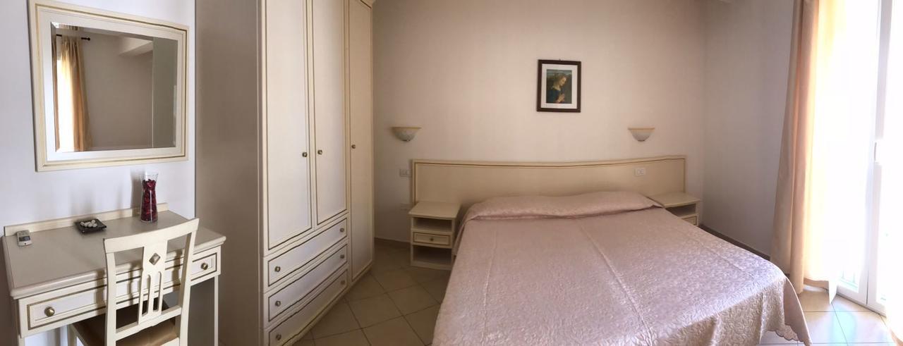 Residence Meeting Габиче Маре Екстериор снимка