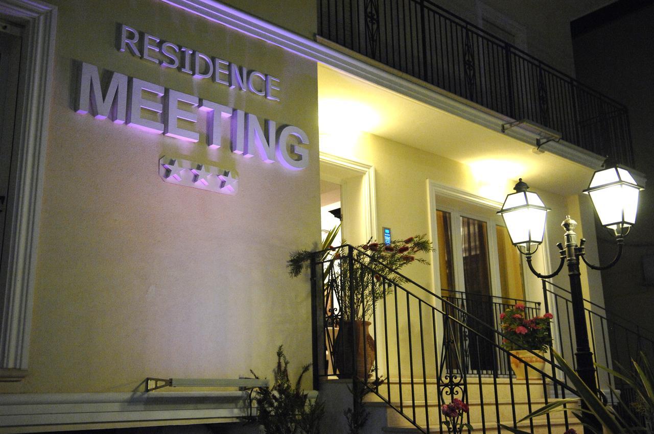 Residence Meeting Габиче Маре Екстериор снимка
